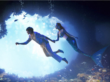 美人鱼环球旅拍婚纱摄影机构水下案例