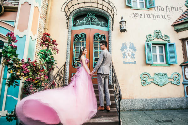 漂亮新娘婚纱摄影街拍案例
