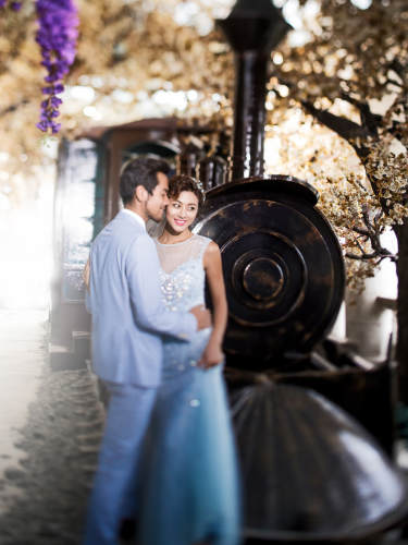 好莱坞婚纱摄影爱情火车案例