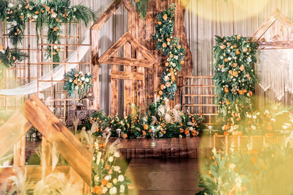 橙绿原木色西式婚礼