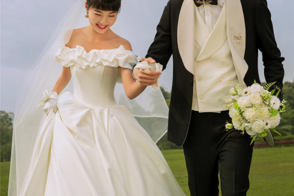 【西安台北新娘婚纱摄影】草坪婚礼