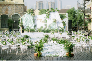 [伊诺阁] 户外草坪婚礼 | 白绿色森系婚礼