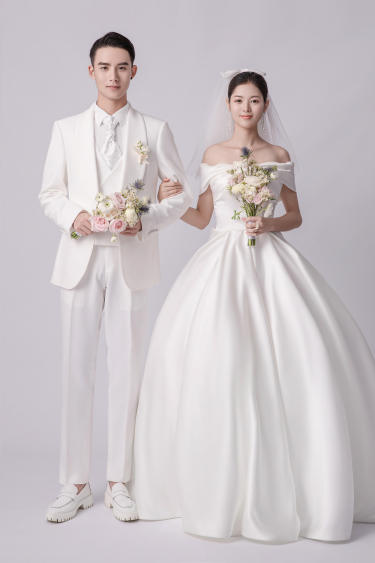 韩式婚纱——简单又不失时尚