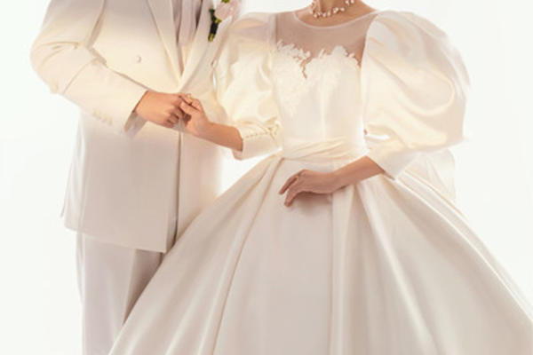 结婚一定要拍简约韩式高定白纱