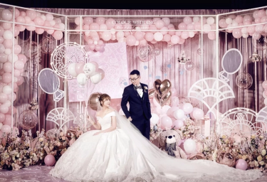 叁月婚礼案例——《粉色梦幻婚礼》