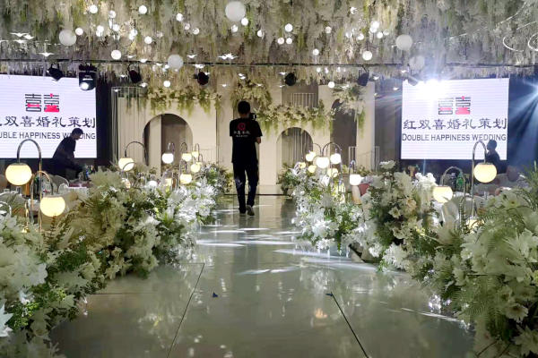 白绿色韩式婚礼