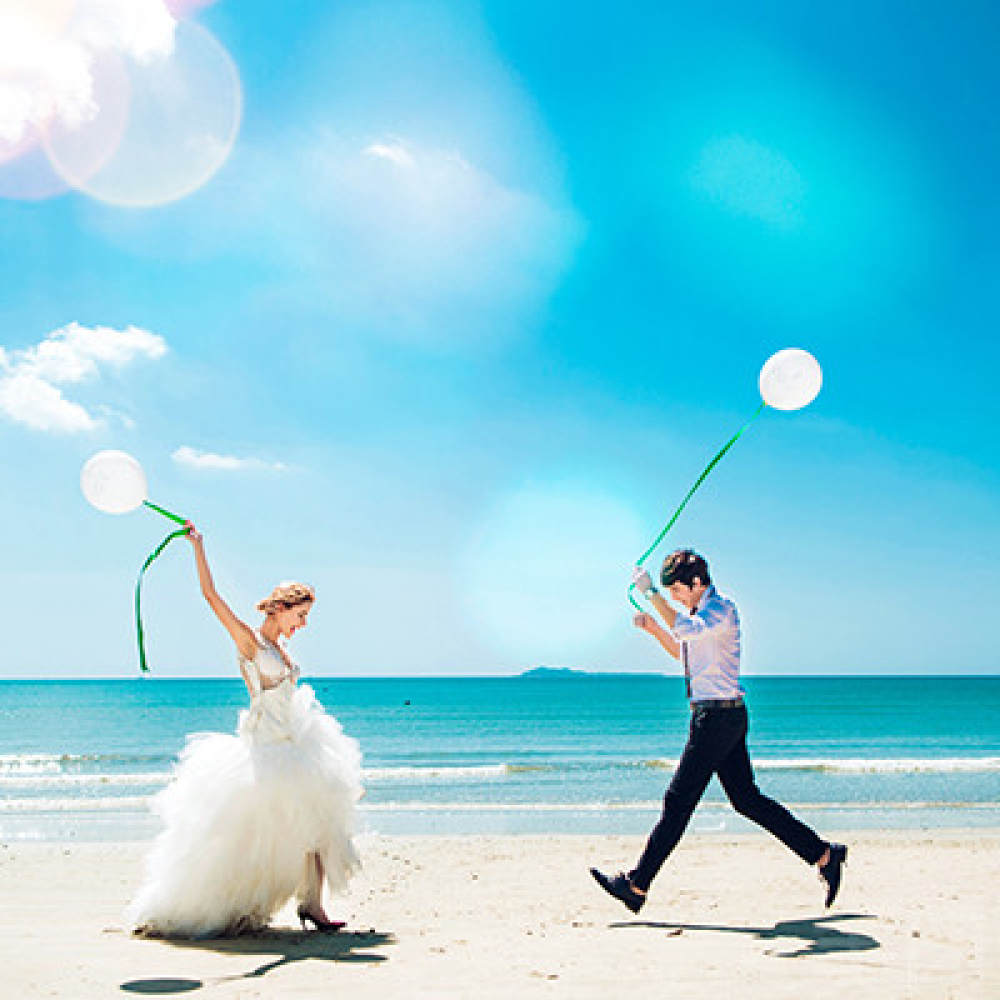 爱情海岸婚纱摄影