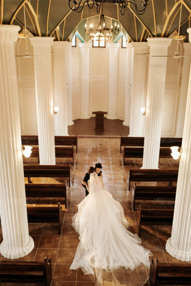 【伯爵天长地久】简约韩式教堂式浪漫系列婚纱照