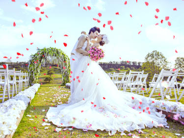  草坪婚礼——梵希旅拍私人定制式拍摄