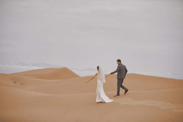 沙漠旅拍婚纱照