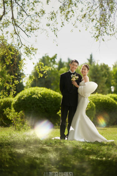 【麦昆5.0】超多人在拍的网红草坪婚纱照