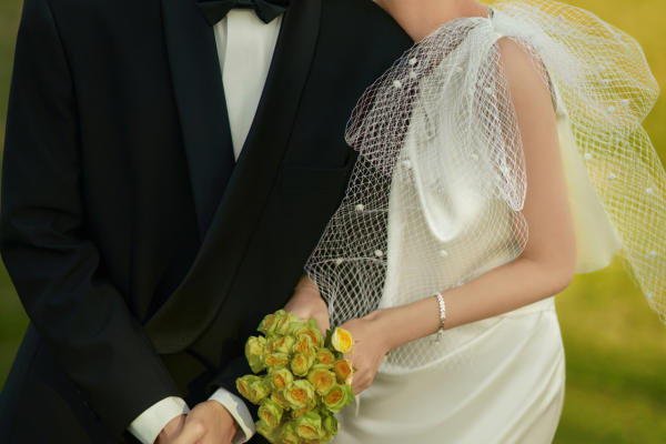 【麦昆5.0】九月份最适合拍的草地婚纱照