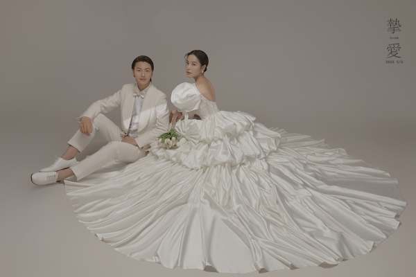 【高定珠光】韩系经典婚纱照|年度热卖|预约即赠礼