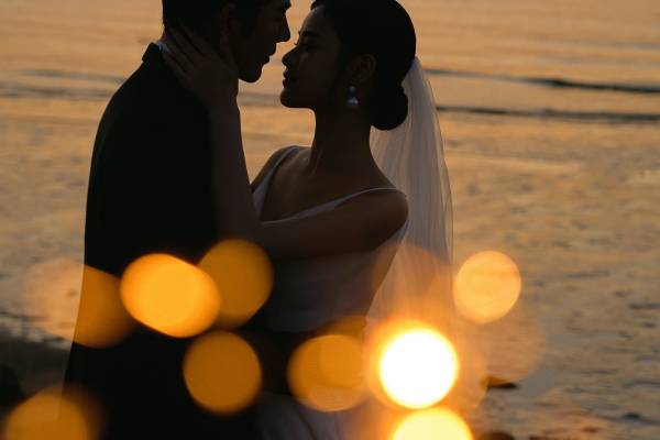 【岸芷汀兰婚纱摄影】反复心动！超浪漫的海边夕阳婚纱照