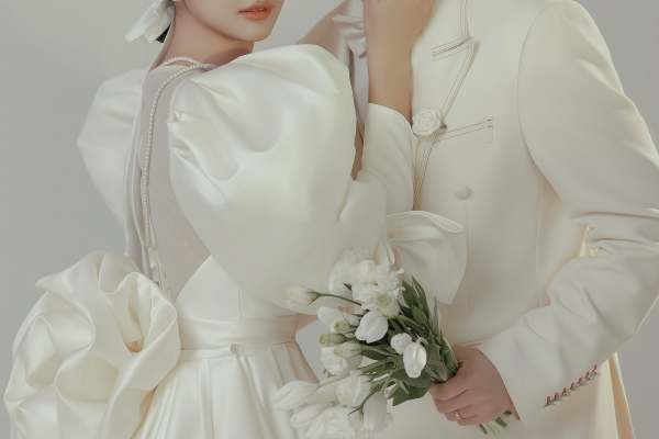 【高定珠光】韩系经典婚纱照|年度热卖|预约即赠礼