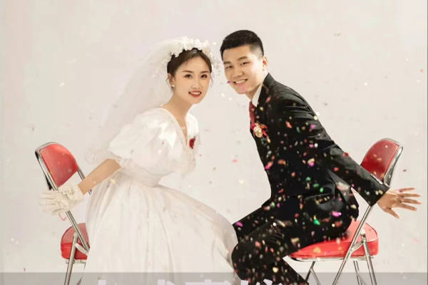 新中式喜嫁婚纱照|重温父母年代的爱情