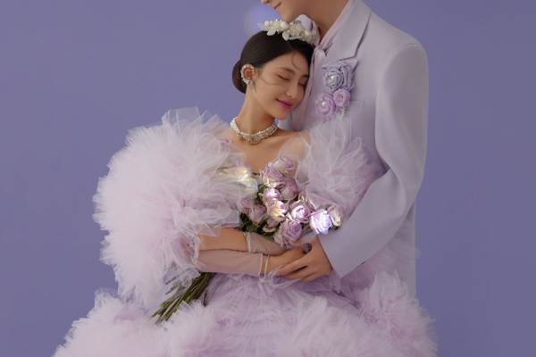 《梦幻之光》专属于年轻人的彩纱婚纱照