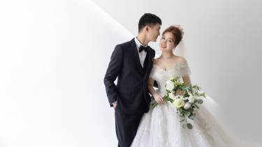 客片欣赏，2022一定要拍的韩式极简婚纱照！