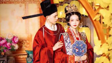 中式婚纱照十里红妆