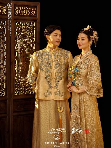 惊艳全网的中式秀禾婚纱照，张张美得像电影截图